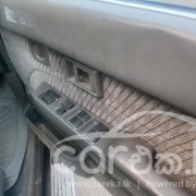 TOYOTA HILUX 1990