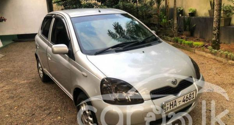 TOYOTA VITZ 2000