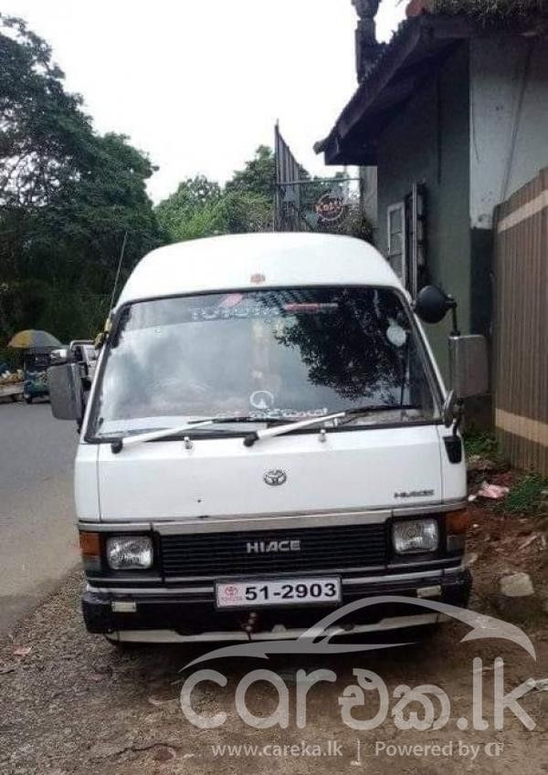 TOYOTA HIACE 1985