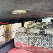 NISSAN CARAVAN 1986