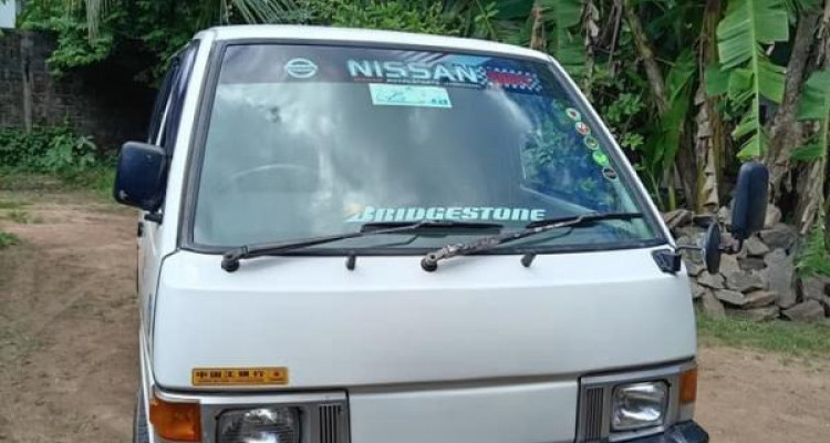 NISSAN VANETTE 1995