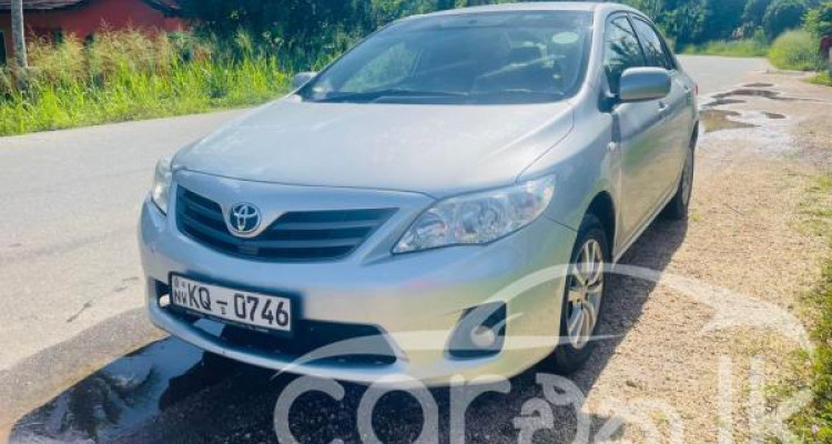 TOYOTA COROLLA 121 2011