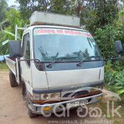 MITSUBISHI CANTER 2001