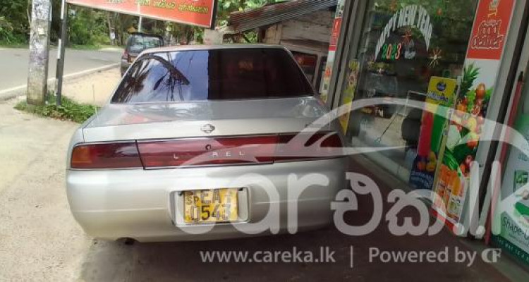 NISSAN LAUREL 1993