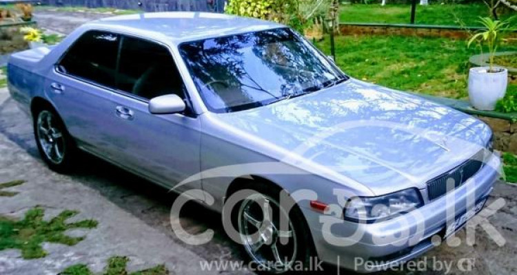 NISSAN LAUREL 1993