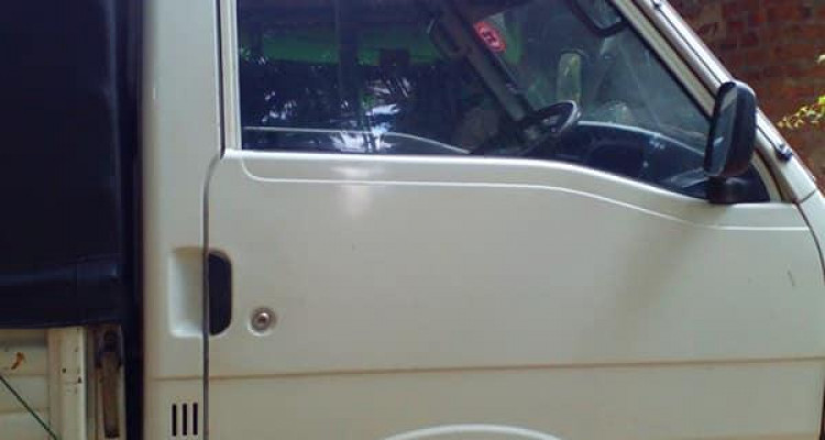 MAZDA BONGO 1998
