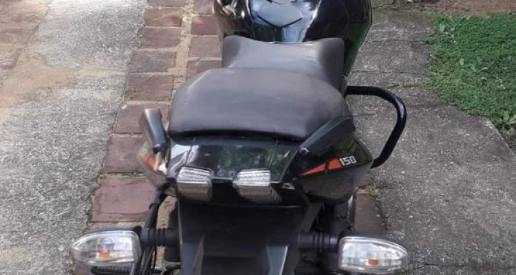 BAJAJ PULSAR 150 2019