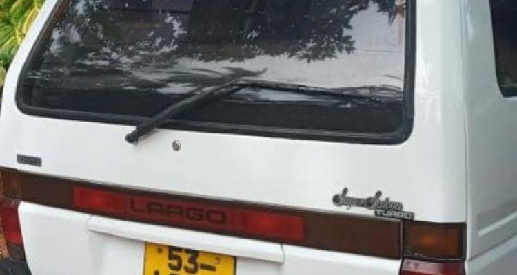NISSAN LARGO 1987