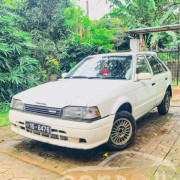 MAZDA FAMILIA 1987