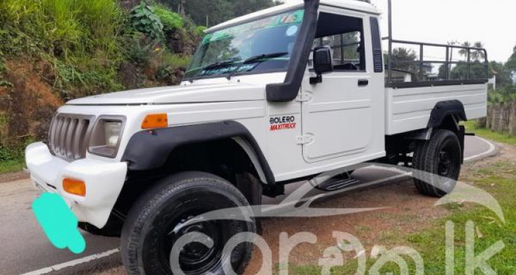 MAHINDRA BOLERO 2015