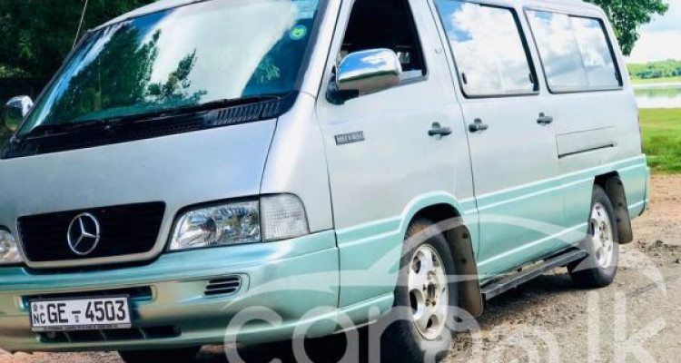 MERCEDES BENZ MB 140 2001