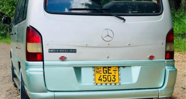 MERCEDES BENZ MB 140 2001