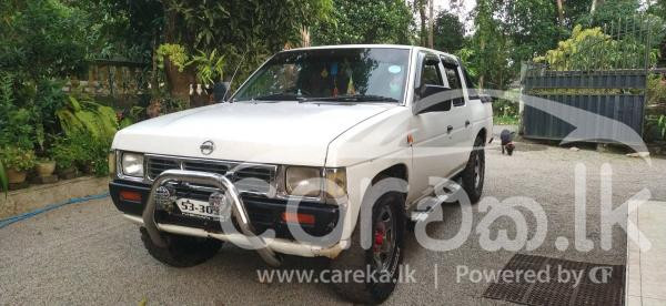 NISSAN D21 1991