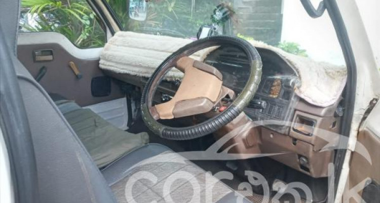 ISUZU FARGO 1987