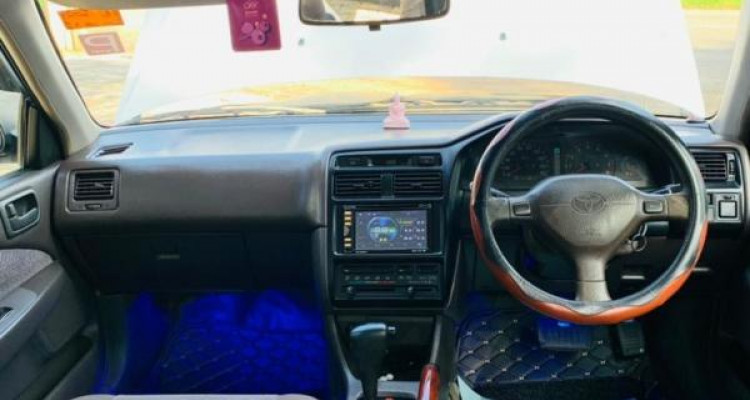 TOYOTA CARINA 1997