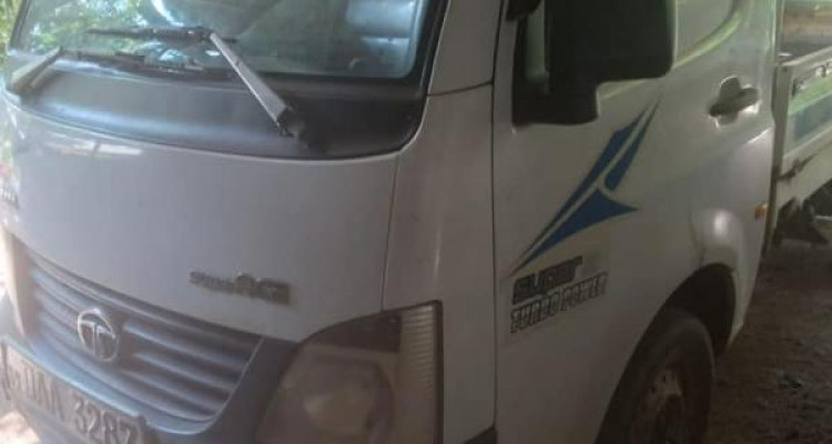 TATA SUPER ACE 2014