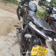 BAJAJ PULSAR 150 2015