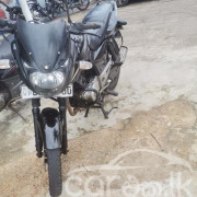 BAJAJ PULSAR 150 2015