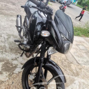 BAJAJ PULSAR 150 2015