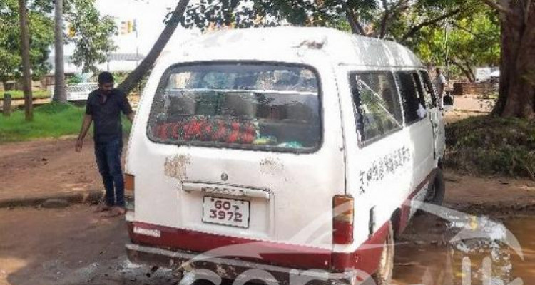 TOYOTA HIACE LH40 1981