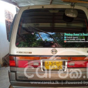 NISSAN CARAVAN 1990