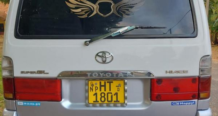 TOYOTA DOLPHIN LH172 1998