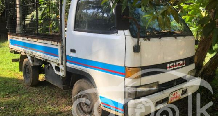 ISUZU ELF 1981