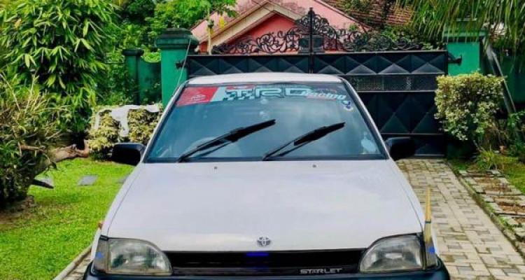 TOYOTA STARLET EP71 1986
