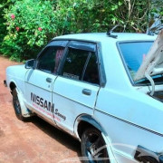 NISSAN SUNNY DATSUN 1985