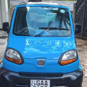 BAJAJ QUTE 2018