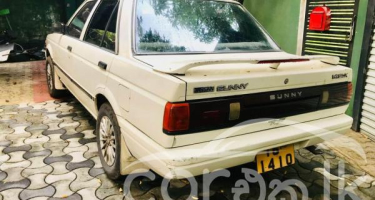 NISSAN SUNNY 1989