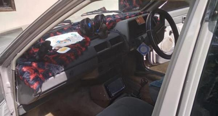 NISSAN SUNNY 1985