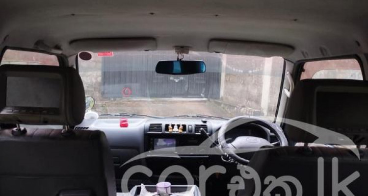 MAZDA BONGO 2000