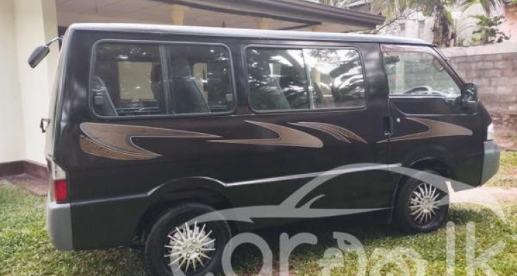 MAZDA BONGO 2000