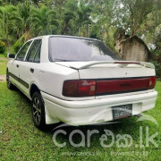 MAZDA FAMILIA 1993