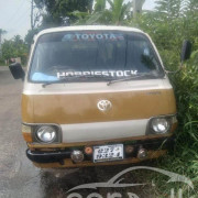 TOYOTA HIACE LH20 1978