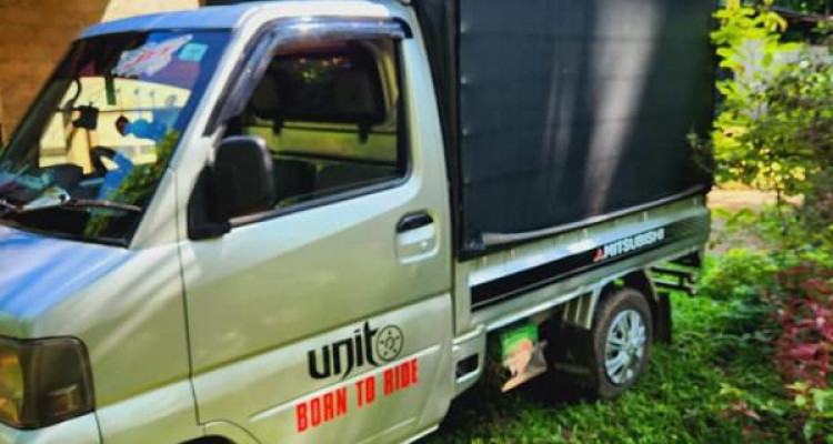 MITSUBISHI MINICAB GD U61T 2000