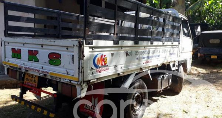 ISUZU ELF 1990