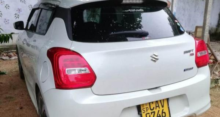 SUZUKI SWIFT RS 2017