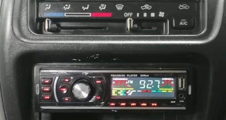 SUZUKI CARRY 2004