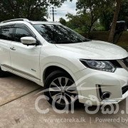 NISSAN X TRAIL 2016