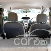 TOYOTA VITZ 2008
