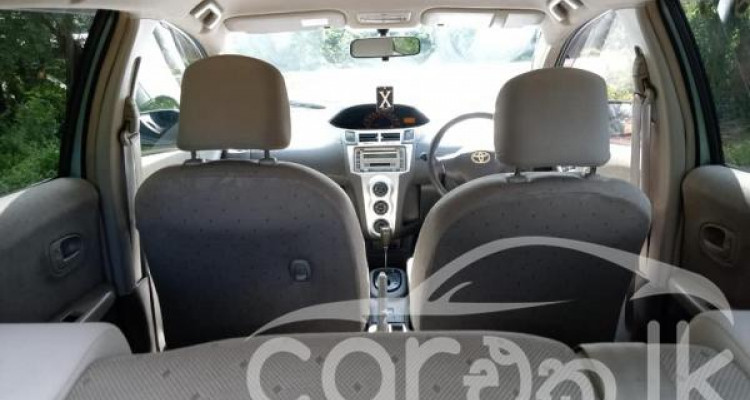 TOYOTA VITZ 2008