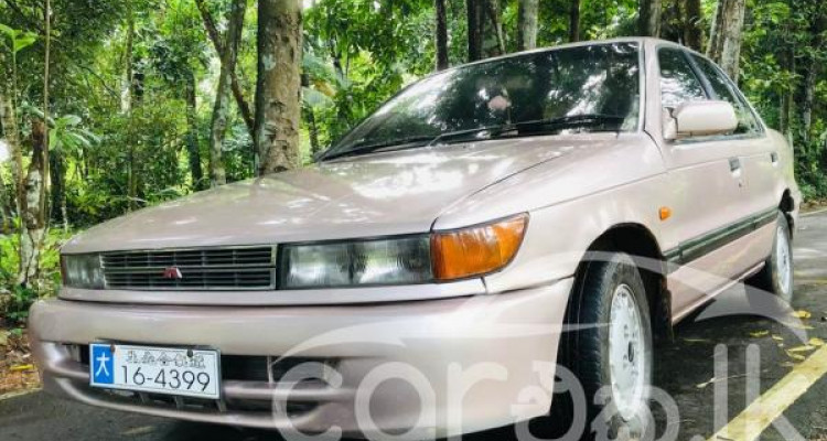MITSUBISHI LANCER 1989