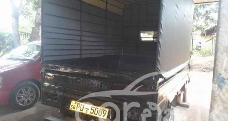 MAHINDRA MAXXIMO 2012