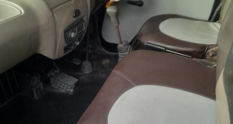 MAHINDRA MAXXIMO 2012