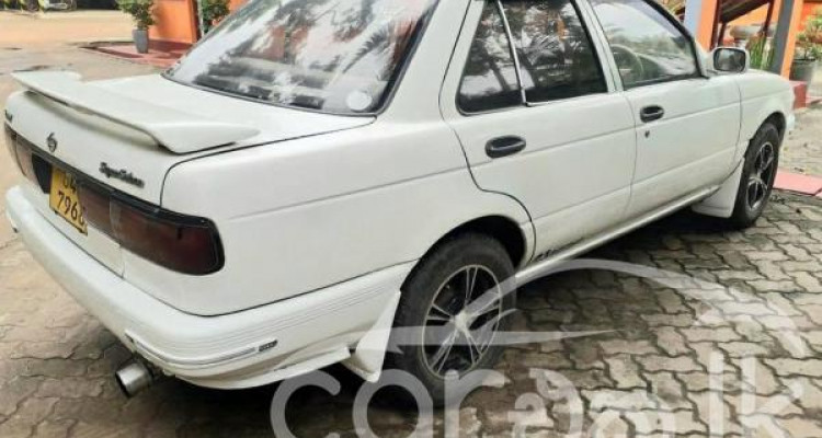 NISSAN SUNNY FB13 1992