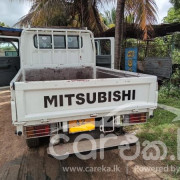 MITSUBISHI CANTER CREW CAB 1987