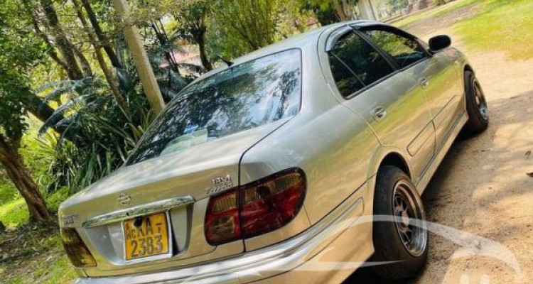 NISSAN BLUEBIRD SYLPHY 2002