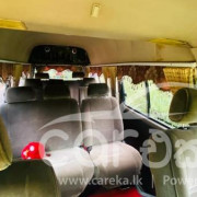 TOYOTA HIACE LH123 1993